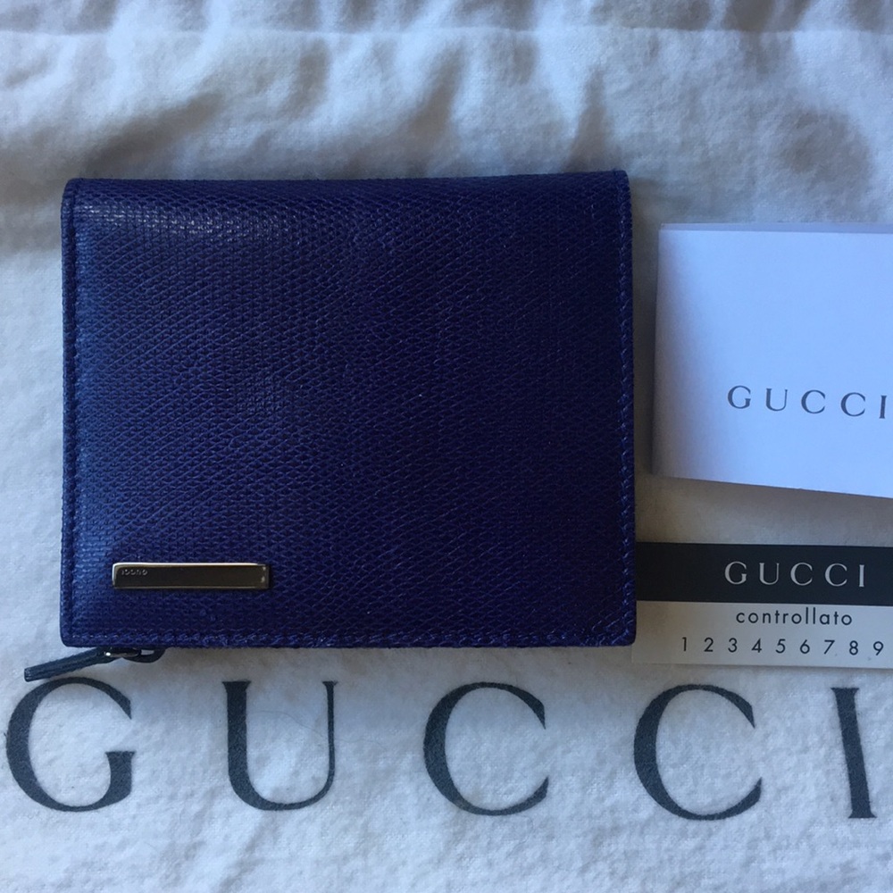 Brand new Gucci snakeskin wallet